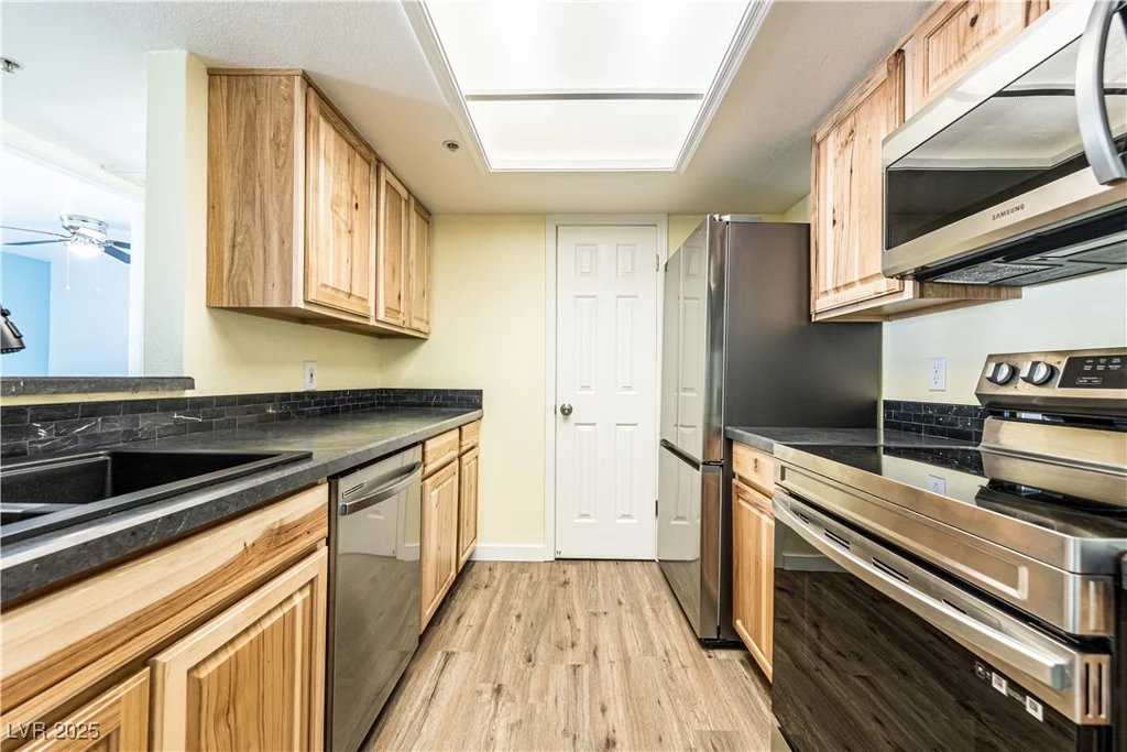 3550 Bay Sands, Laughlin, NV 89029