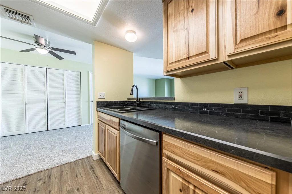 3550 Bay Sands, Laughlin, NV 89029