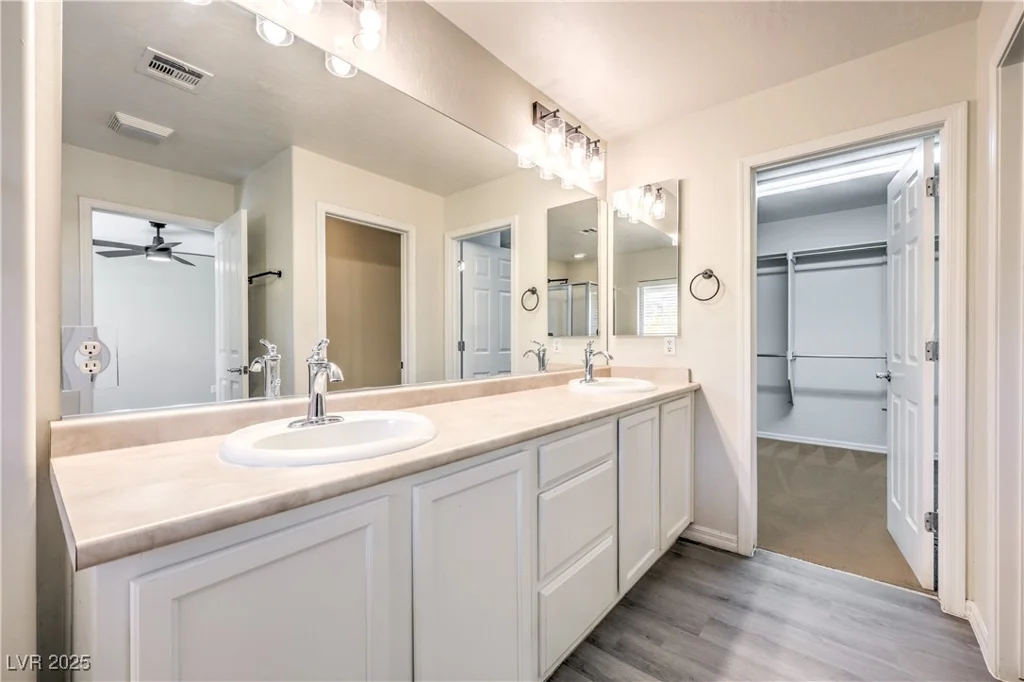 10179 Lucca Bluff, Las Vegas, NV 89178