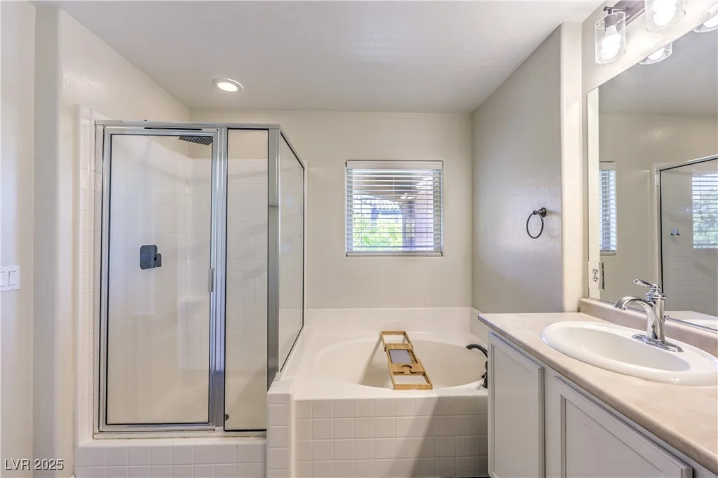 10179 Lucca Bluff, Las Vegas, NV 89178