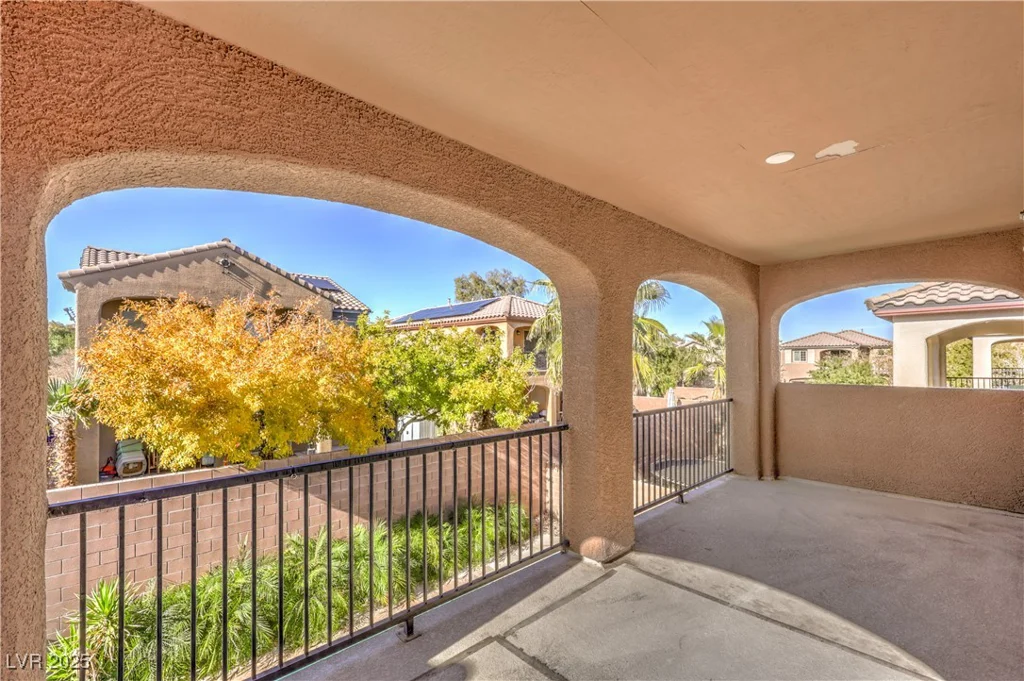 10179 Lucca Bluff, Las Vegas, NV 89178