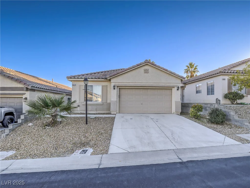 10517 Morning Drop, Las Vegas, NV 89129