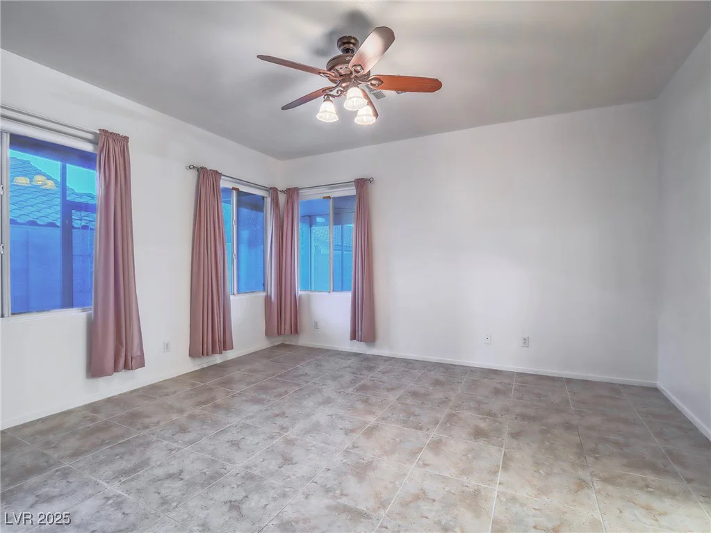 10517 Morning Drop, Las Vegas, NV 89129