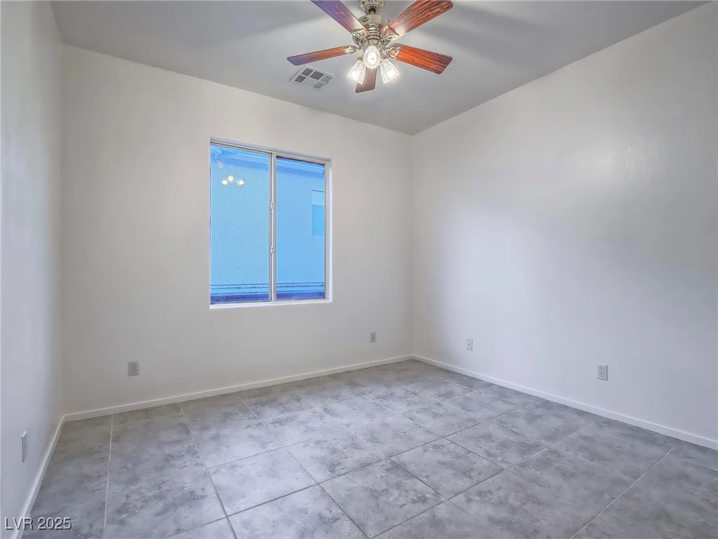 10517 Morning Drop, Las Vegas, NV 89129