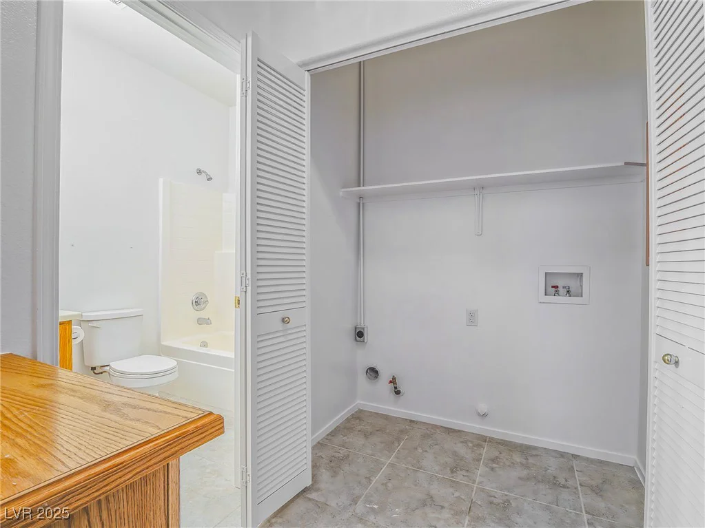 10517 Morning Drop, Las Vegas, NV 89129