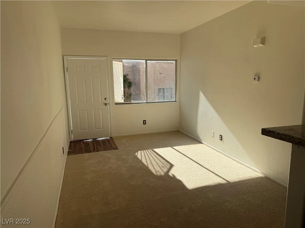2110 Los Feliz, Las Vegas, NV 89156