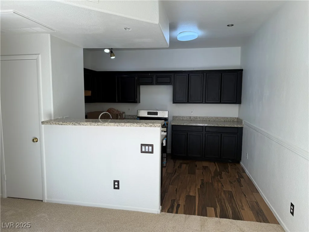 2110 Los Feliz, Las Vegas, NV 89156