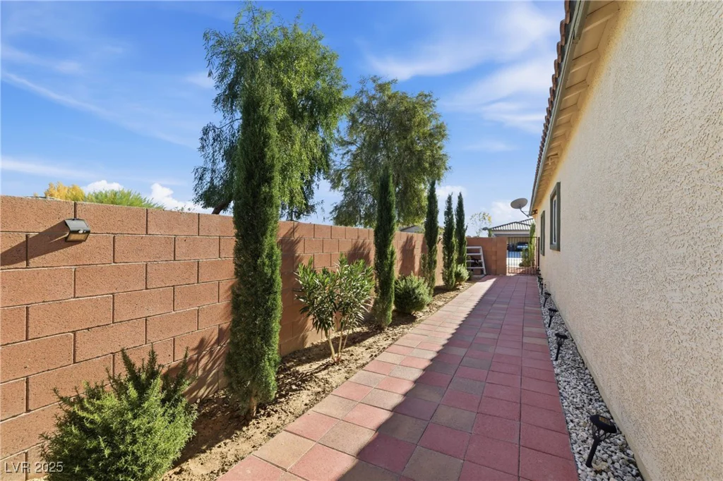 5730 La Campana, Pahrump, NV 89061