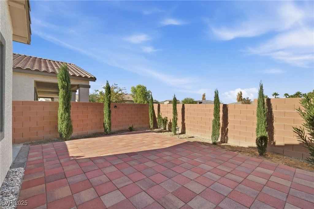 5730 La Campana, Pahrump, NV 89061