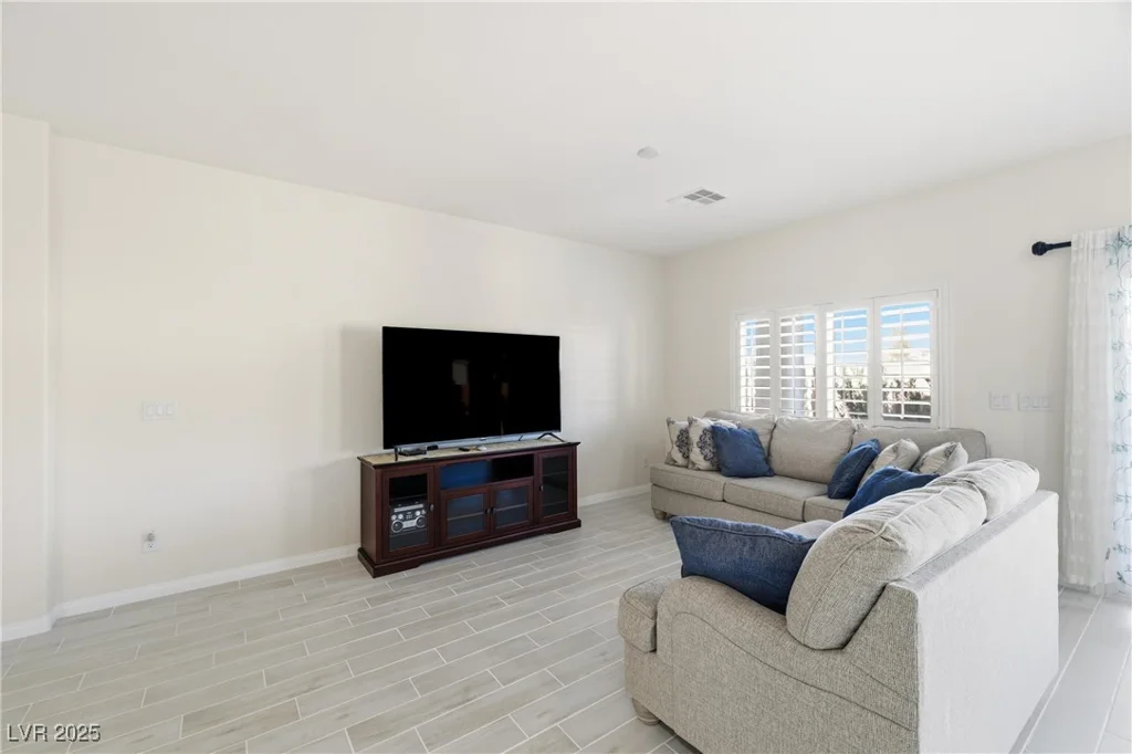 5730 La Campana, Pahrump, NV 89061