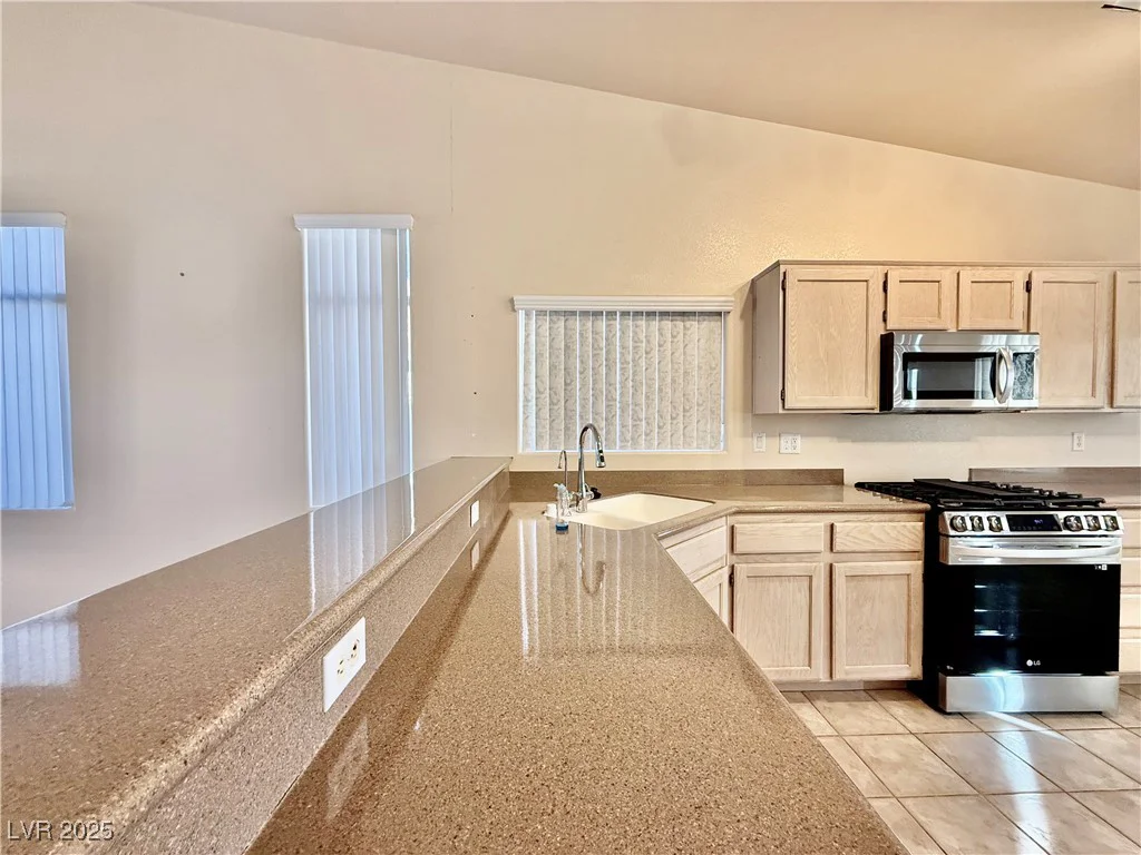 5613 Partridge Bluff, Las Vegas, NV 89130