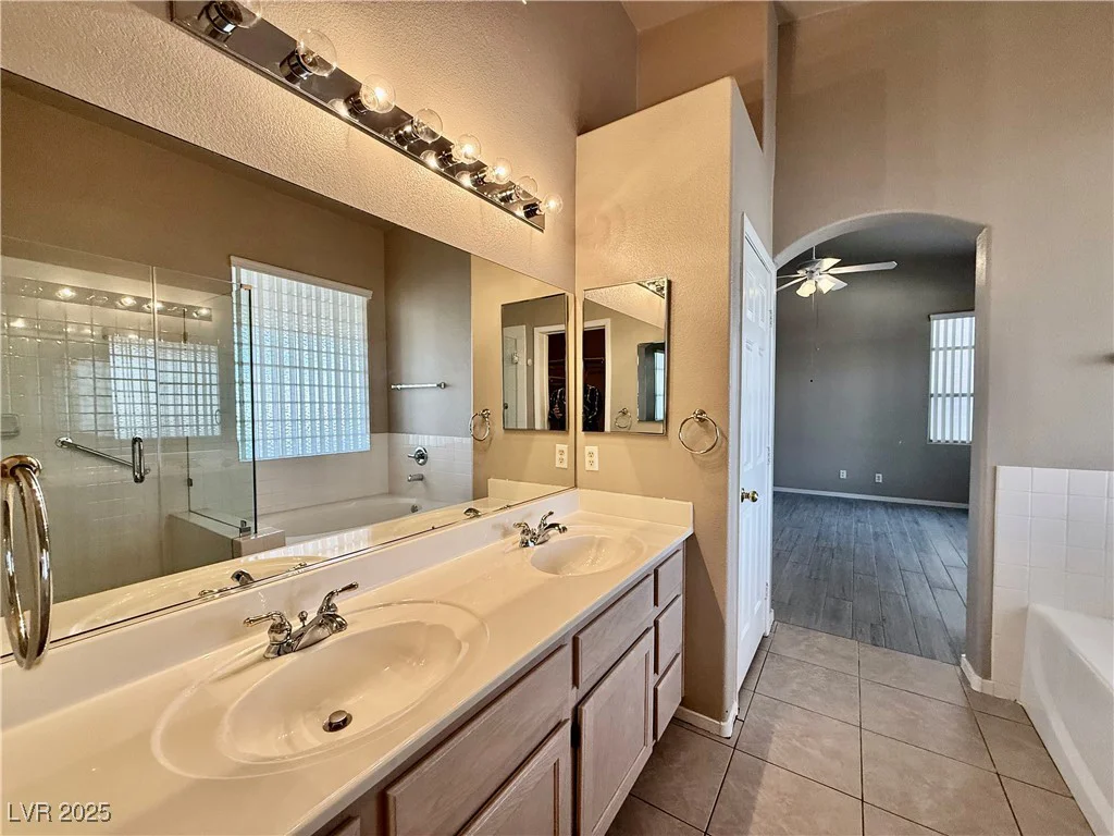 5613 Partridge Bluff, Las Vegas, NV 89130
