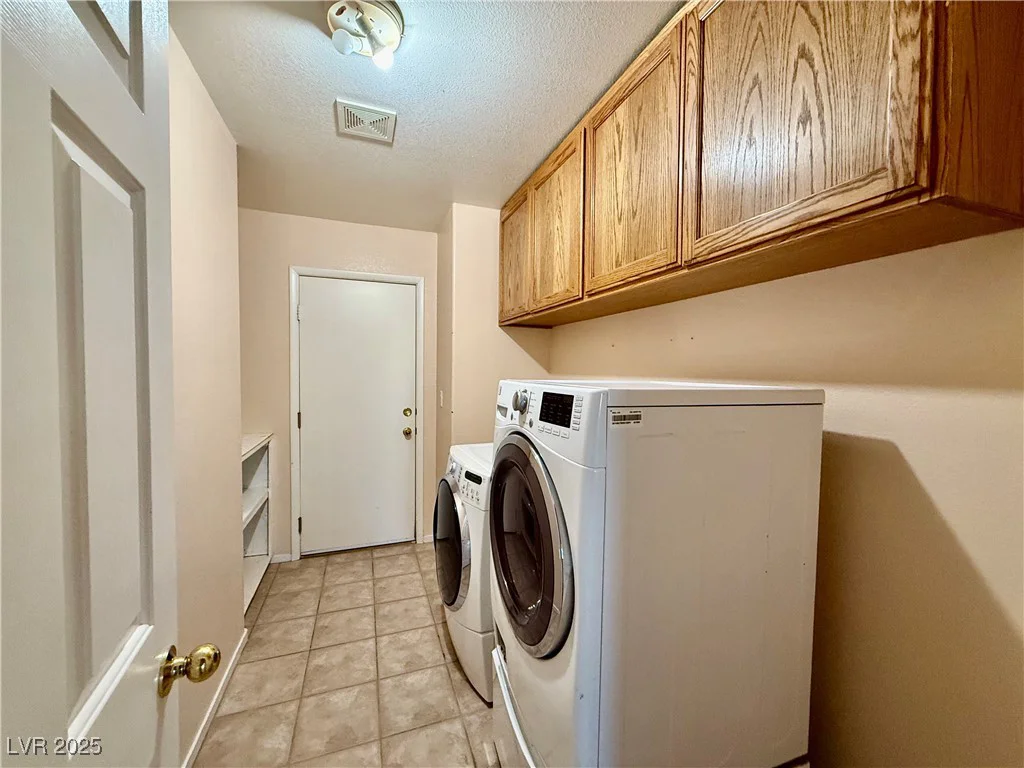5613 Partridge Bluff, Las Vegas, NV 89130