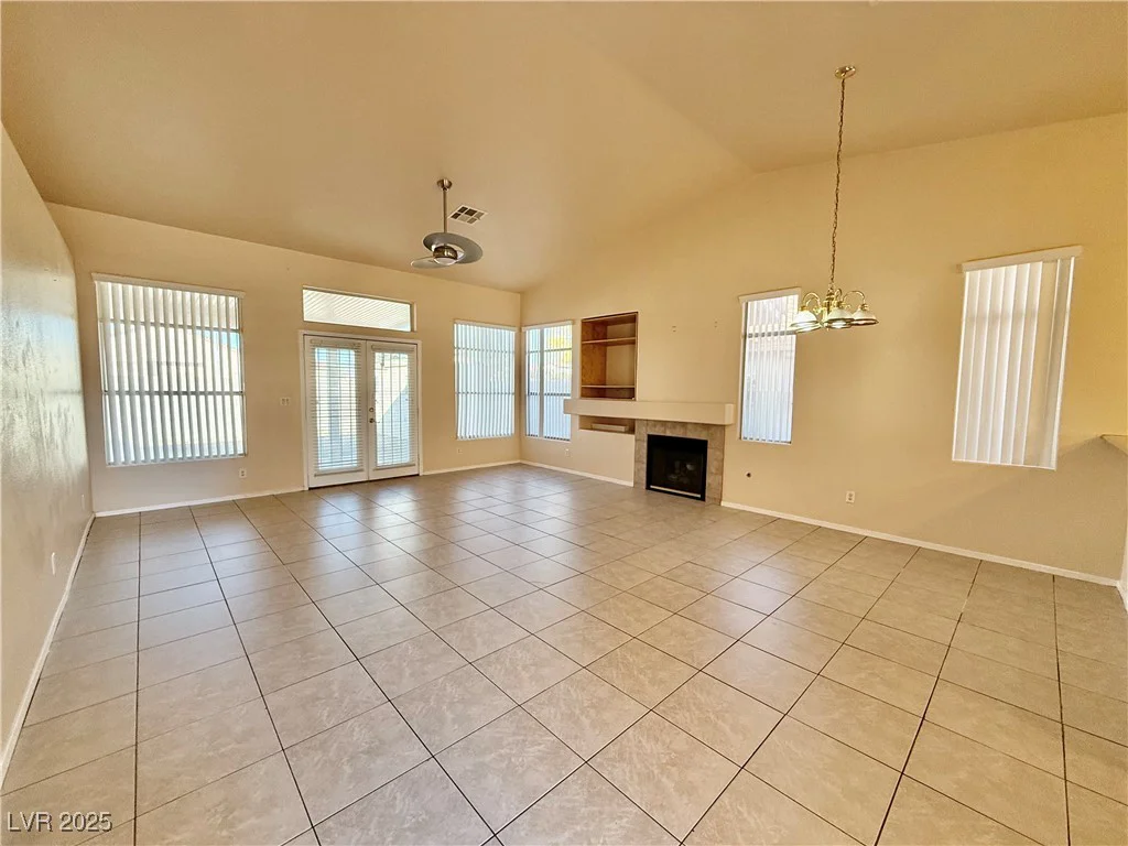 5613 Partridge Bluff, Las Vegas, NV 89130