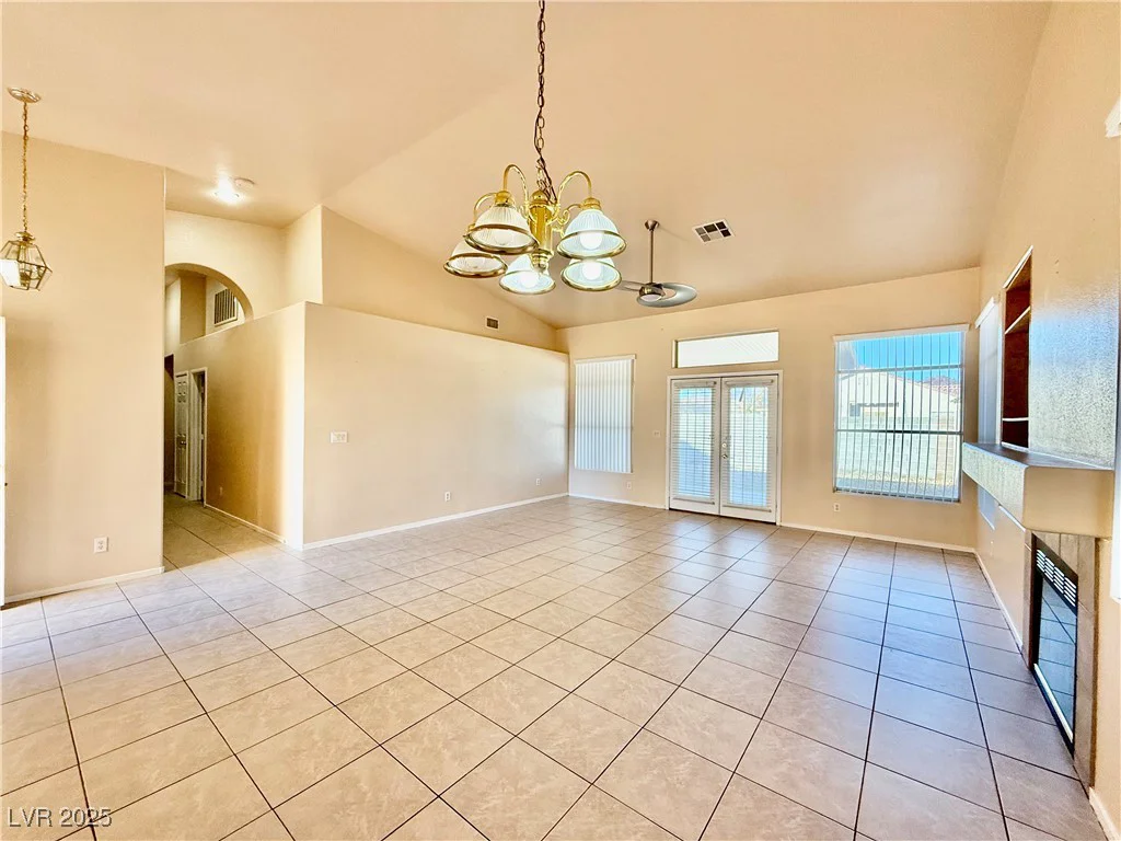 5613 Partridge Bluff, Las Vegas, NV 89130