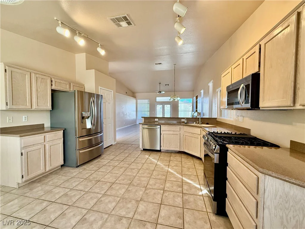 5613 Partridge Bluff, Las Vegas, NV 89130