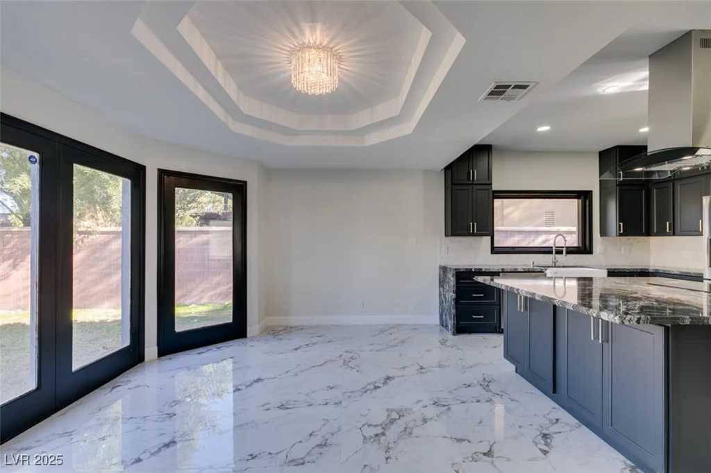 7040 OBANNON, Las Vegas, NV 89117