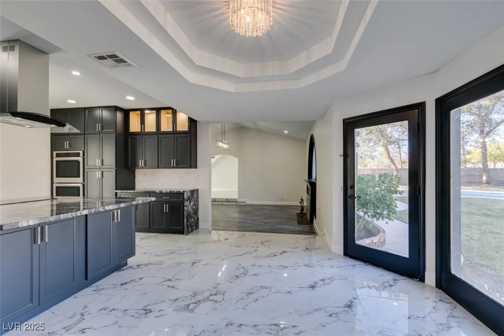 7040 OBANNON, Las Vegas, NV 89117