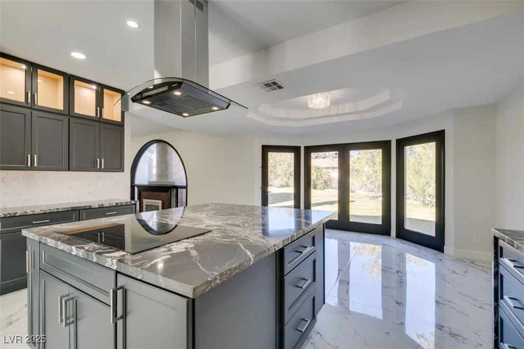 7040 OBANNON, Las Vegas, NV 89117