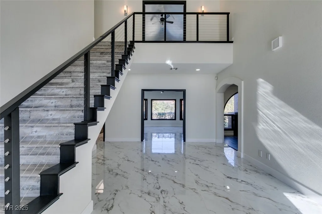 7040 OBANNON, Las Vegas, NV 89117
