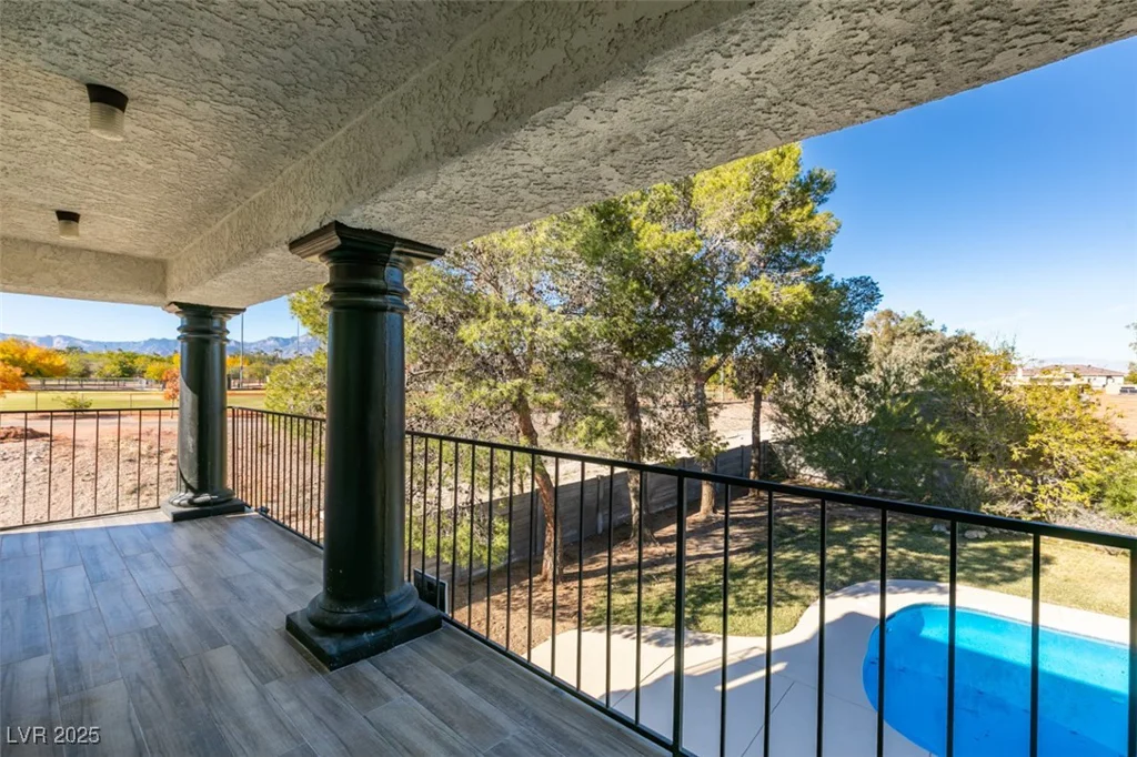 7040 OBANNON, Las Vegas, NV 89117