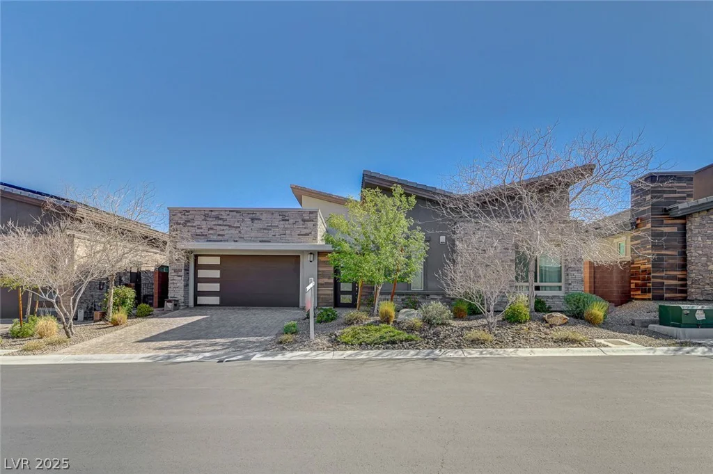 6184 Willow Rock, Las Vegas, NV 89135