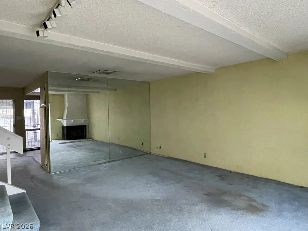 636 Brookway, Las Vegas, NV 89169