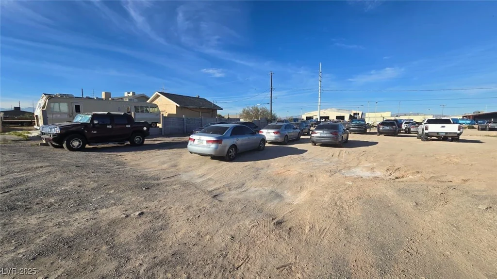300 Plymouth, North Las Vegas, NV 89030