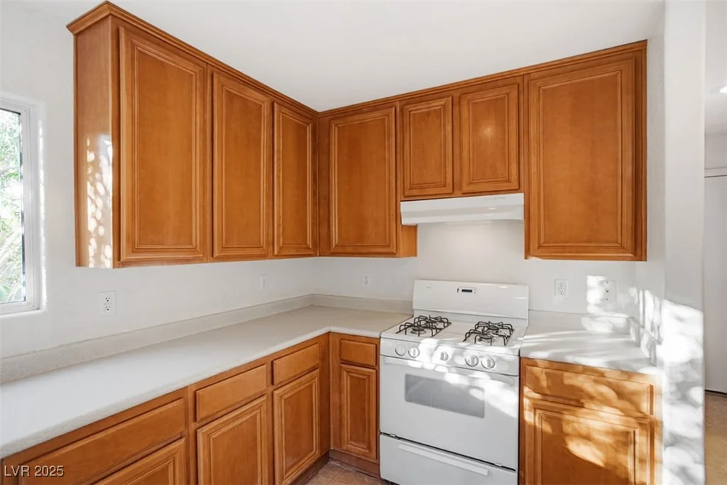 5877 Capsicum, Las Vegas, NV 89118