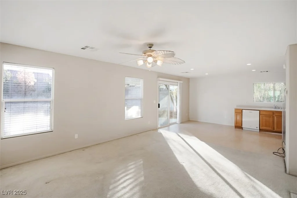 5877 Capsicum, Las Vegas, NV 89118