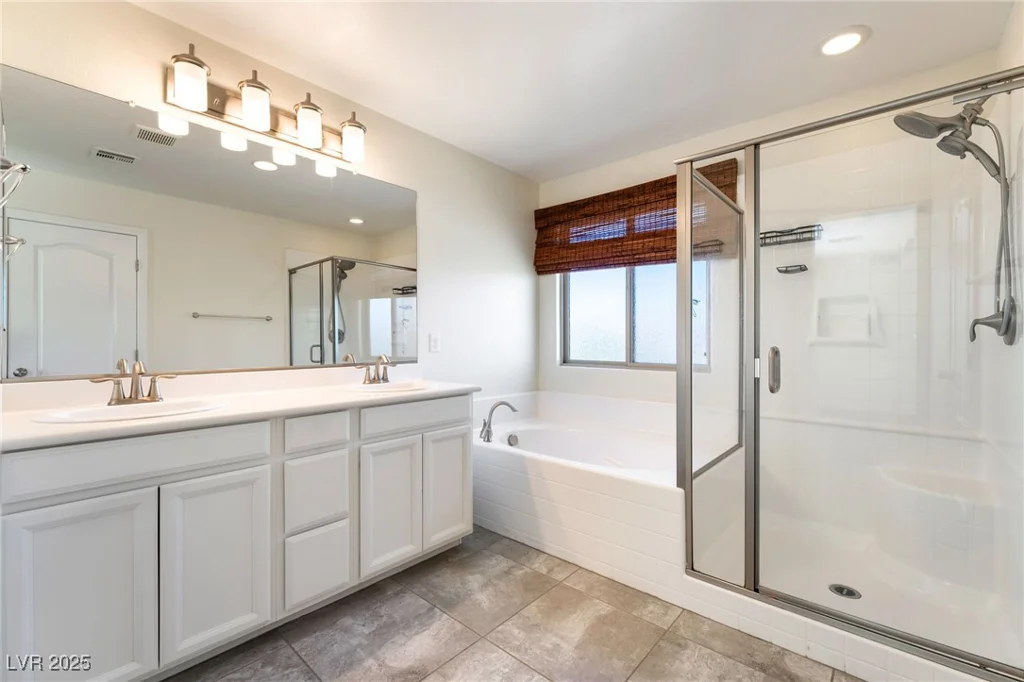 7616 Eastham Bay, Las Vegas, NV 89179