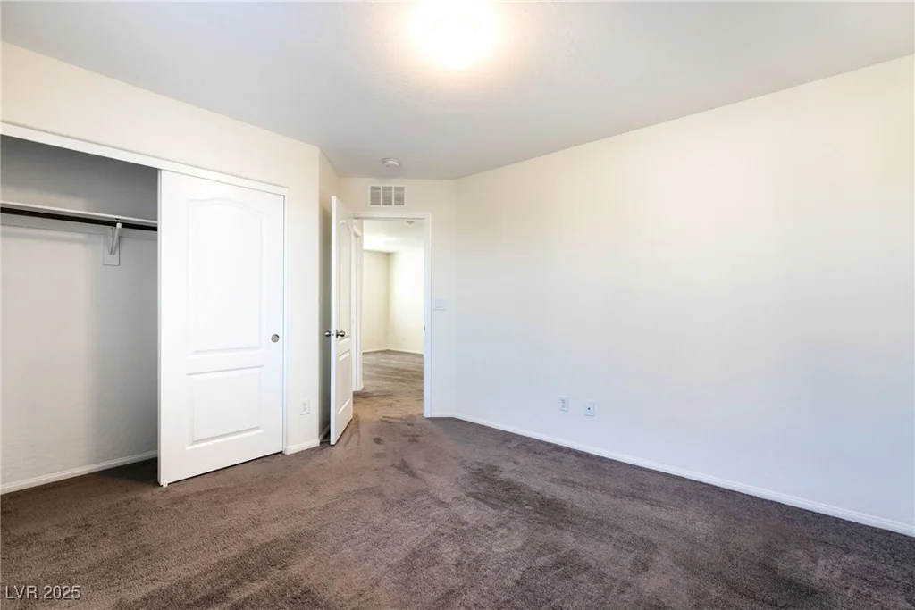 7616 Eastham Bay, Las Vegas, NV 89179