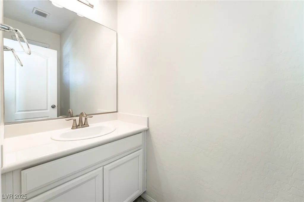 7616 Eastham Bay, Las Vegas, NV 89179