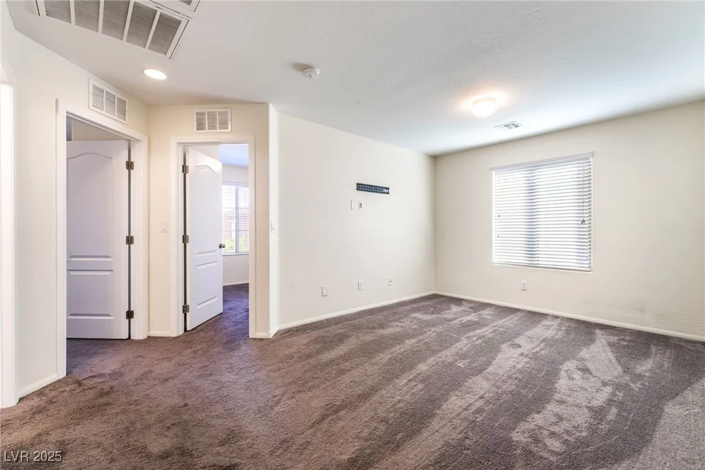 7616 Eastham Bay, Las Vegas, NV 89179