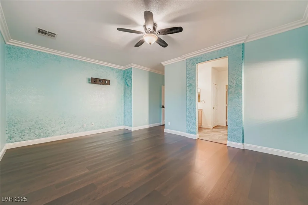 6016 Star Point, North Las Vegas, NV 89081