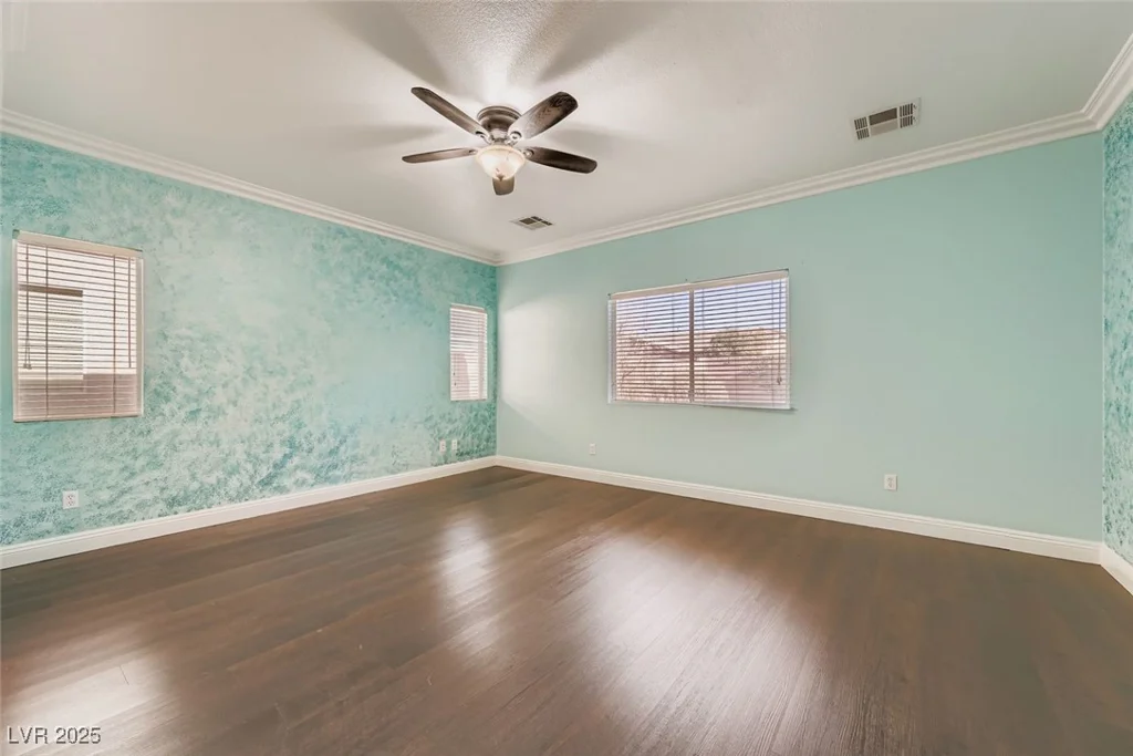 6016 Star Point, North Las Vegas, NV 89081