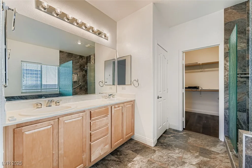 6016 Star Point, North Las Vegas, NV 89081