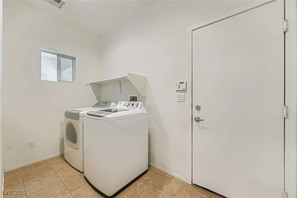 6016 Star Point, North Las Vegas, NV 89081