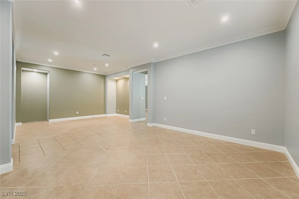 6016 Star Point, North Las Vegas, NV 89081