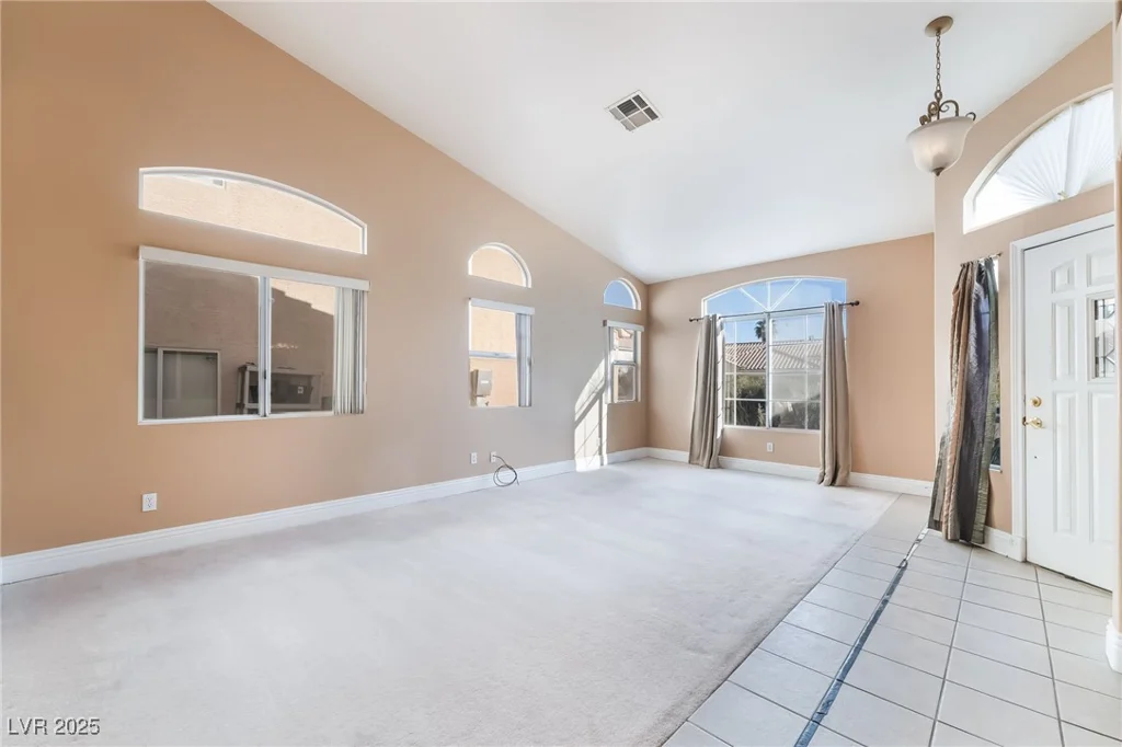 7483 Forestdale, Las Vegas, NV 89120