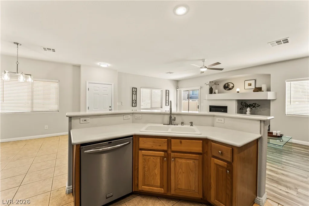 1099 Sheer Paradise, Henderson, NV 89002