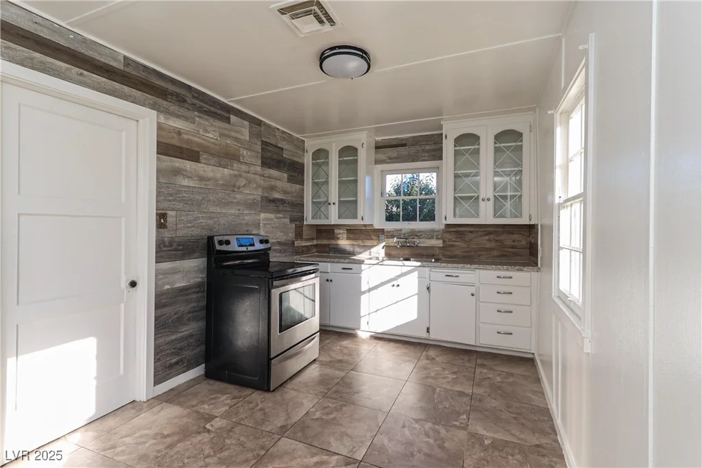 616 6th, Boulder City, NV 89005