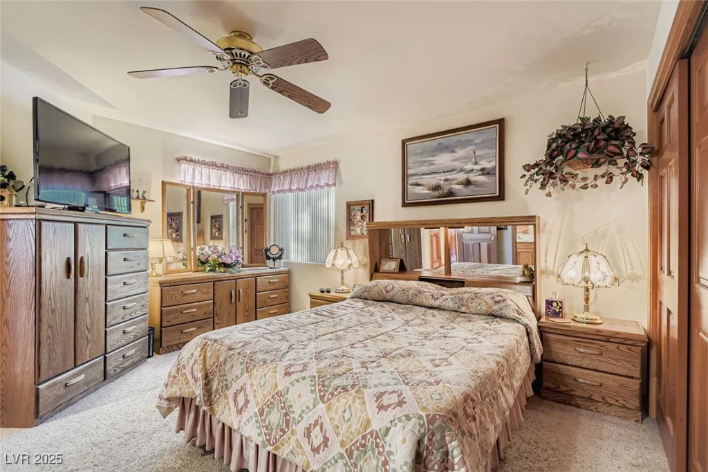 6140 Grand Canyon, Las Vegas, NV 89149