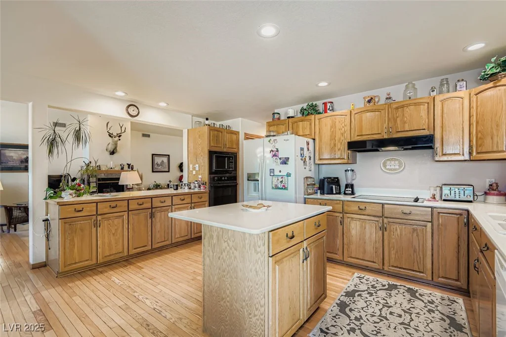 6140 Grand Canyon, Las Vegas, NV 89149