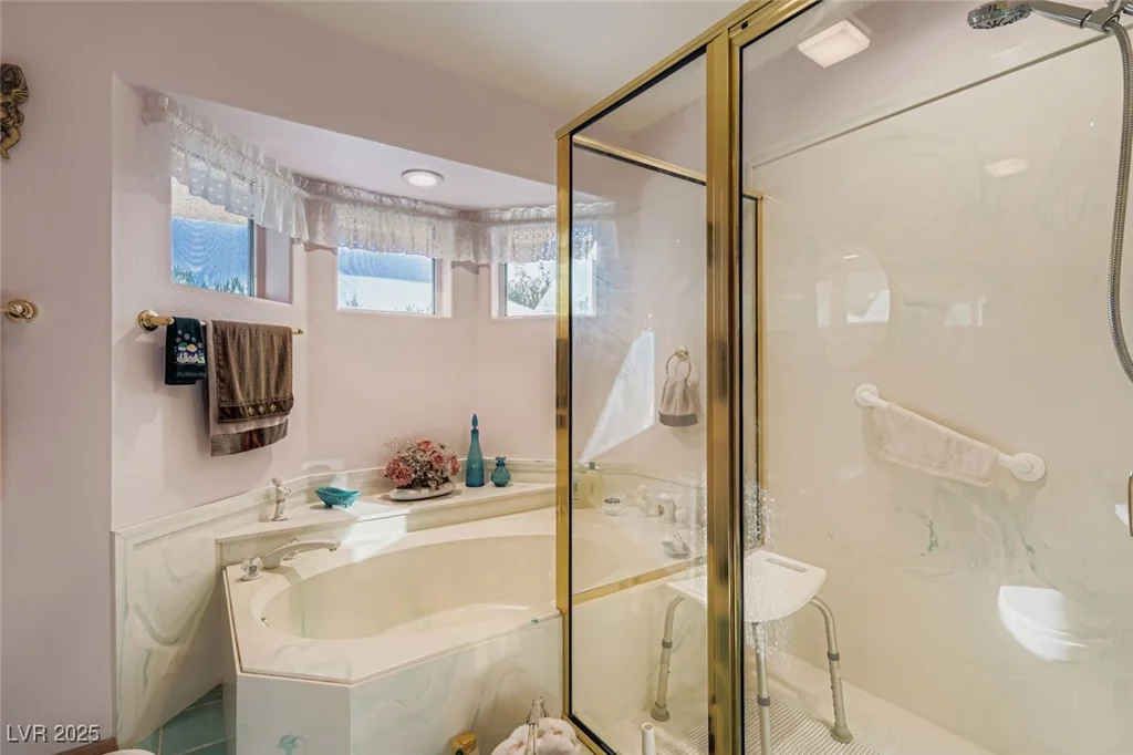 6140 Grand Canyon, Las Vegas, NV 89149