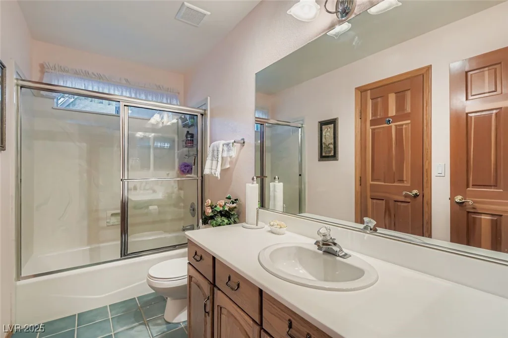 6140 Grand Canyon, Las Vegas, NV 89149