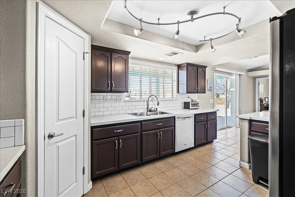 1720 Blagg, Pahrump, NV 89048