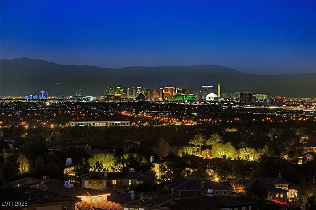 2 OLYMPIA OUTLOOK, Las Vegas, NV 89141