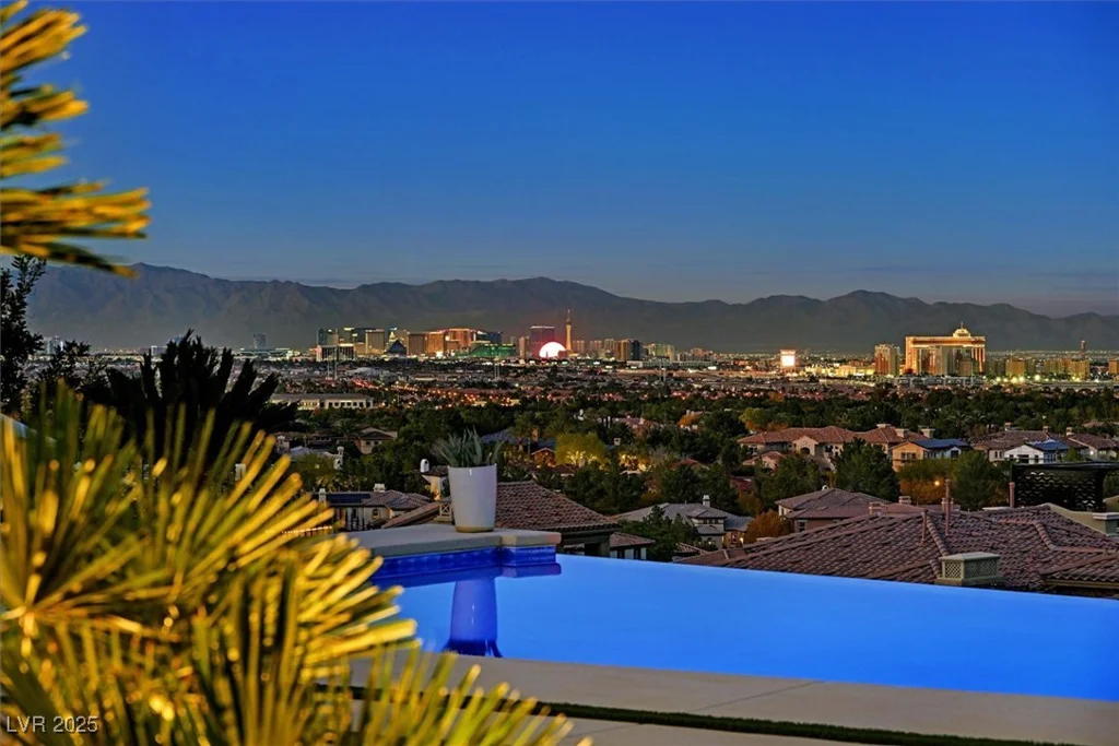 2 OLYMPIA OUTLOOK, Las Vegas, NV 89141