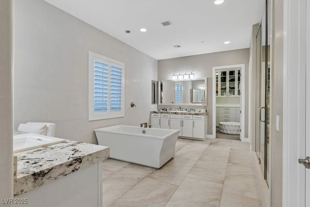 2 OLYMPIA OUTLOOK, Las Vegas, NV 89141
